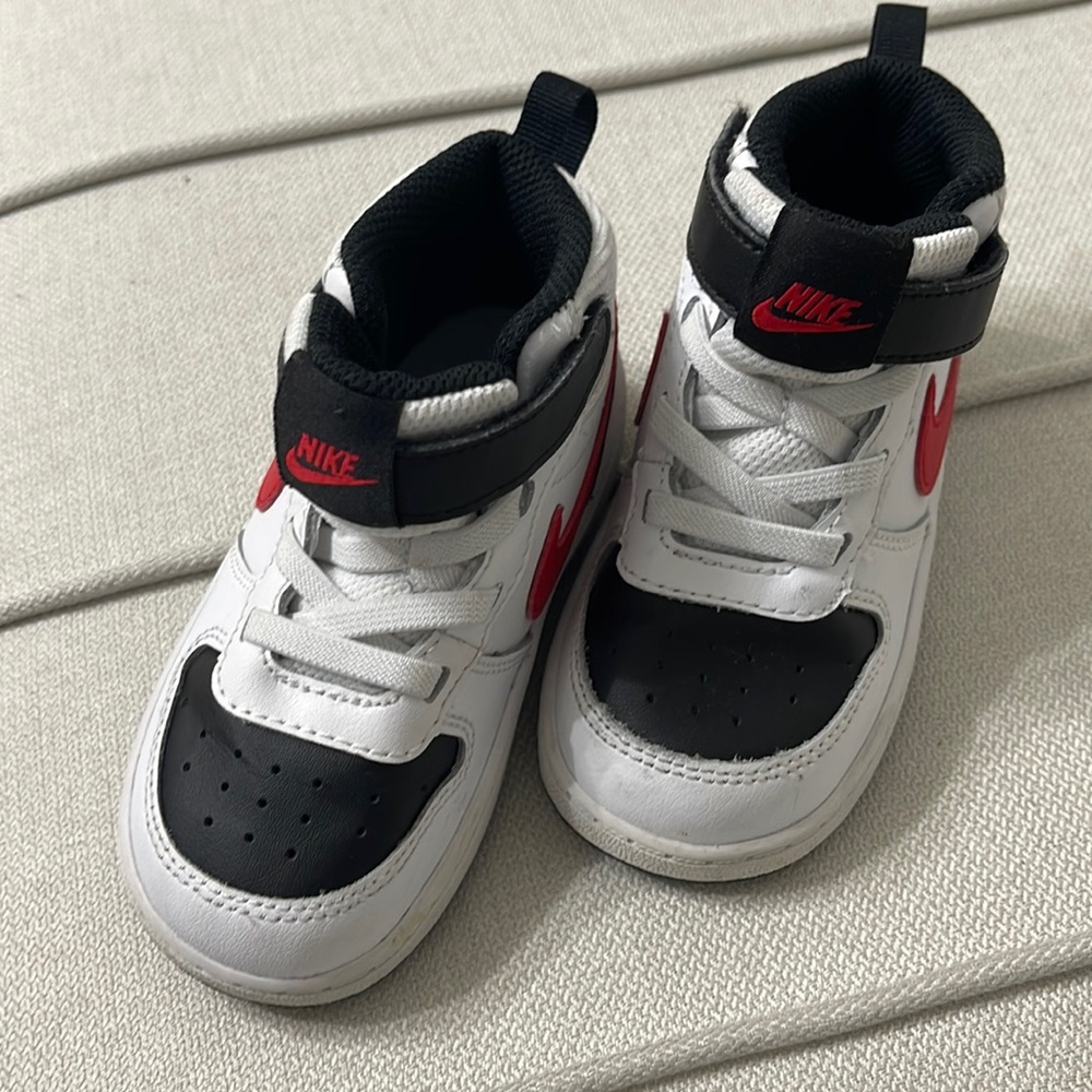 Nike kids snikers
